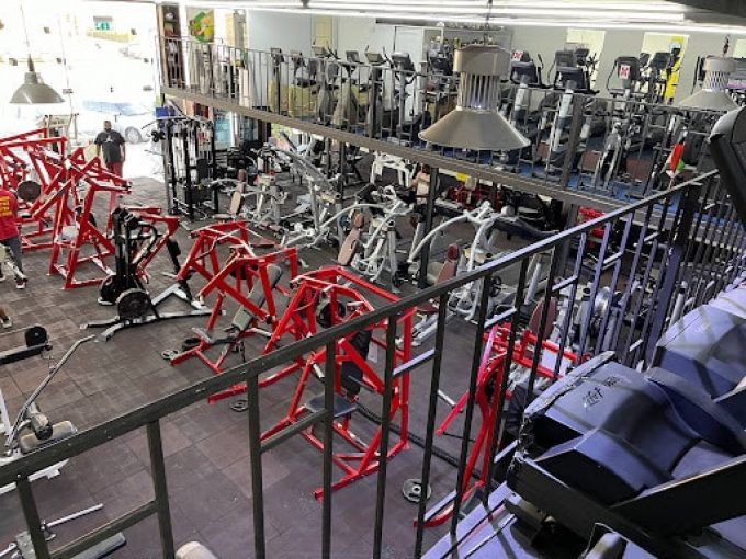 Nashwan Gym Al Qusais - Cardio area