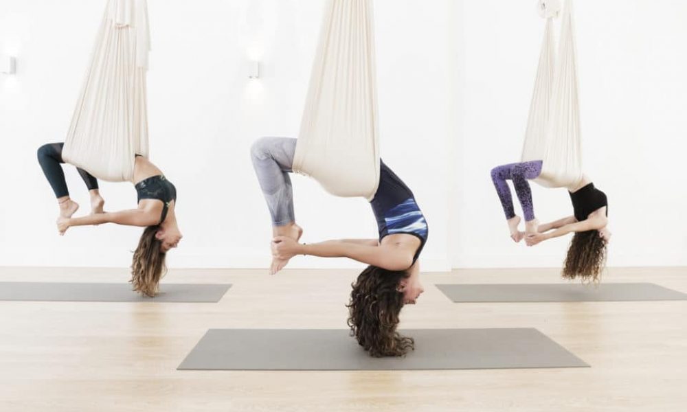 Aerial-yoga